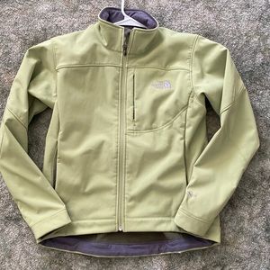 The north face women’s light green jacket